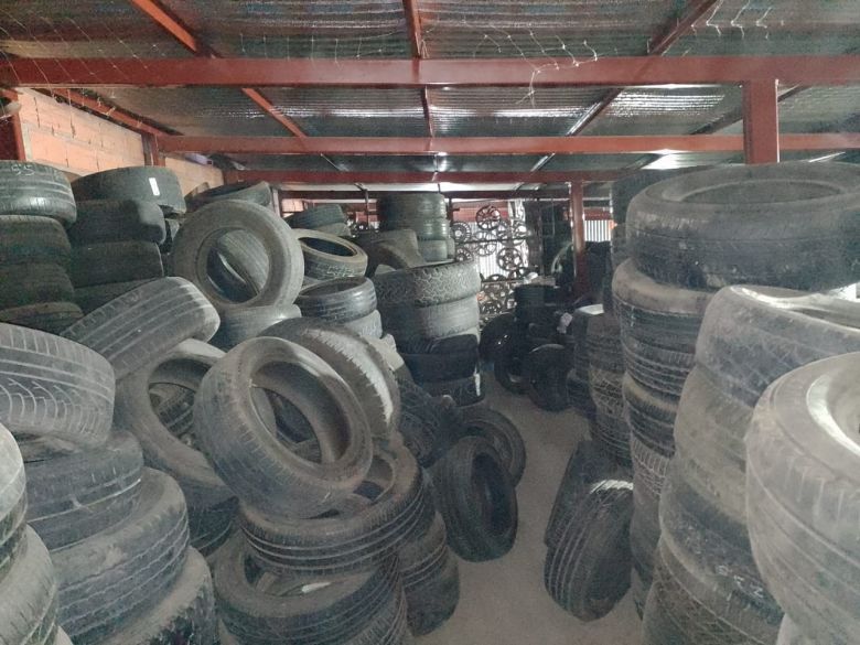 San Luis: allanaron domicilios por el robo de cubiertas. Registraron 20 mil de dudosa procedencia