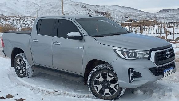 Piden ayuda para recuperar una camioneta robada en Villa Mercedes 