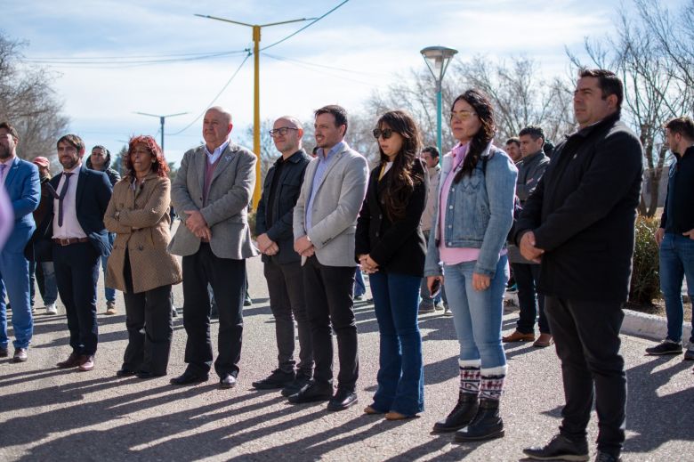 En Saladillo y Juan Llerena celebraron la inauguración de nuevos cajeros automáticos