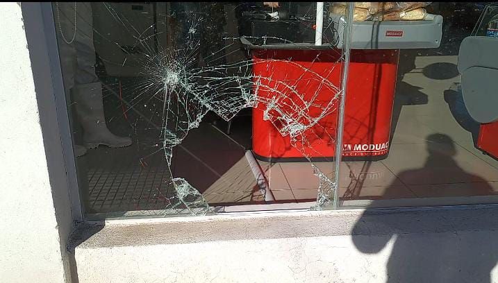 Otra carnicería víctima de la inseguridad. Quedaron grabados por las cámaras