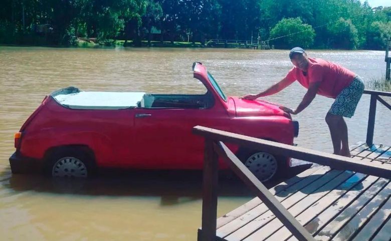 La historia del fitito que navega por el Delta 
