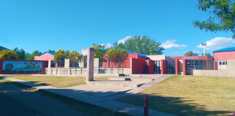 Comienza el juicio al hombre que le disparó a su ex pareja dentro de una escuela de Juana Koslay