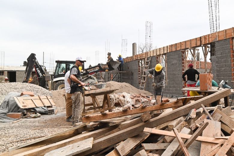 La obra que se ejecuta en el barrio Santa Rita de Casia alcanzó el 50% de avance