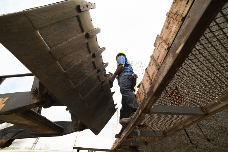 La obra que se ejecuta en el barrio Santa Rita de Casia alcanzó el 50% de avance