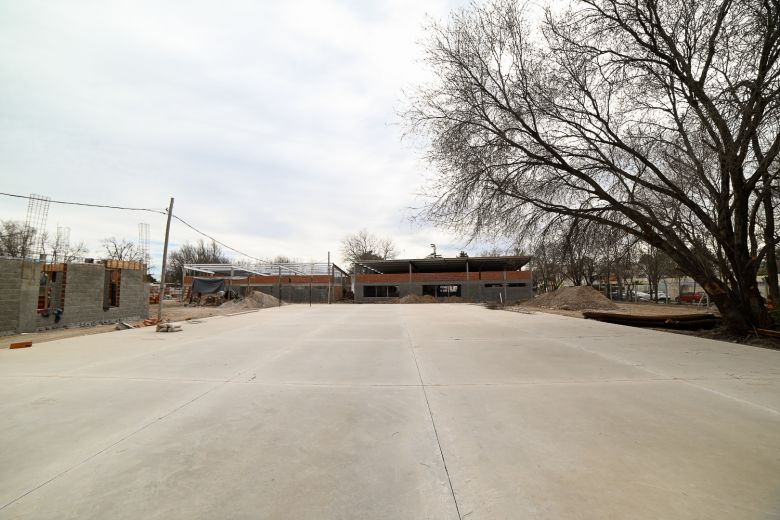 La obra que se ejecuta en el barrio Santa Rita de Casia alcanzó el 50% de avance