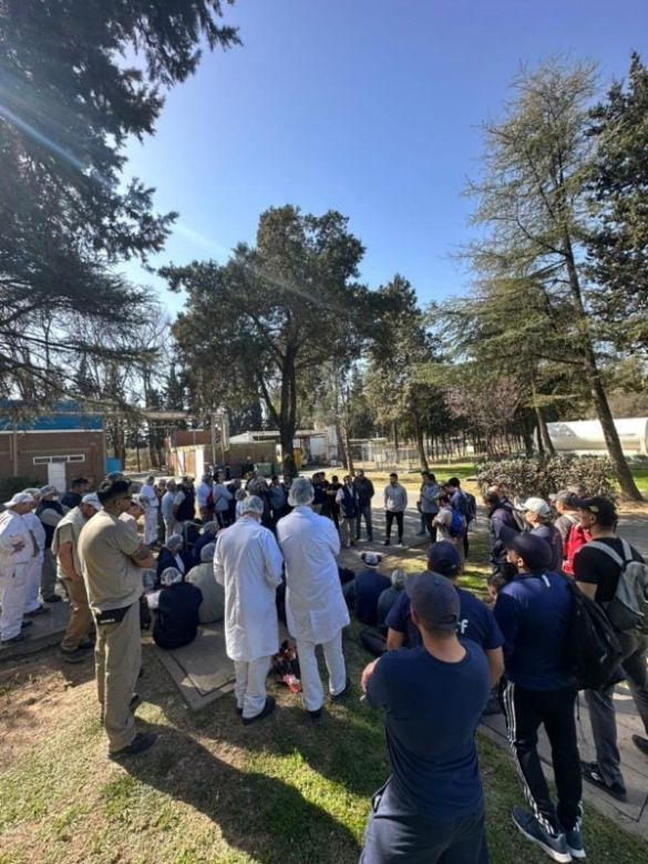  Estado de alerta y asamblea permanente de trabajadores de Dánica 
