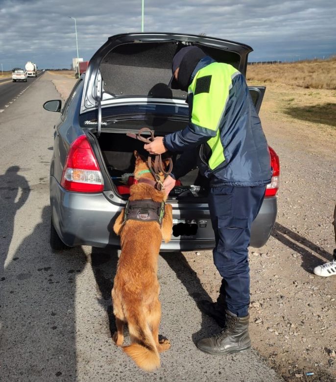 Un hombre fue sorprendido con droga en su poder