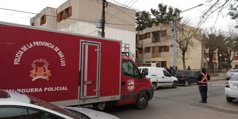 Hallaron muerta a una mujer en su casa