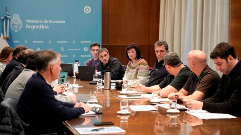 La gran mayoría de los trabajadores dejarían de pagar ganancias