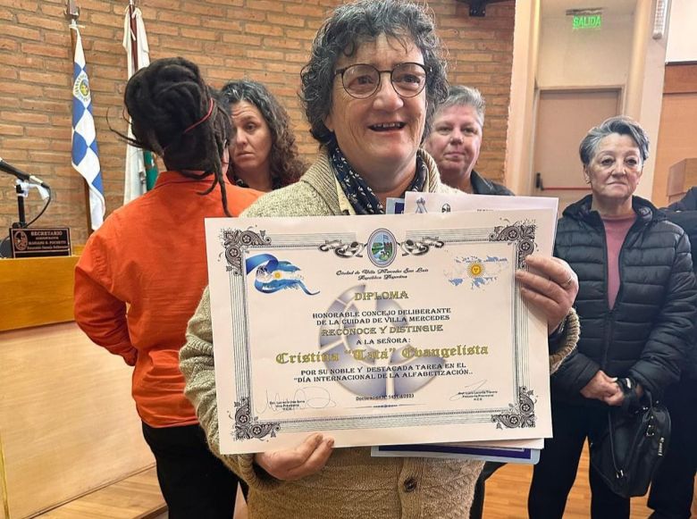 "En la década de los 80, creía que la revolución sería desde la educación"