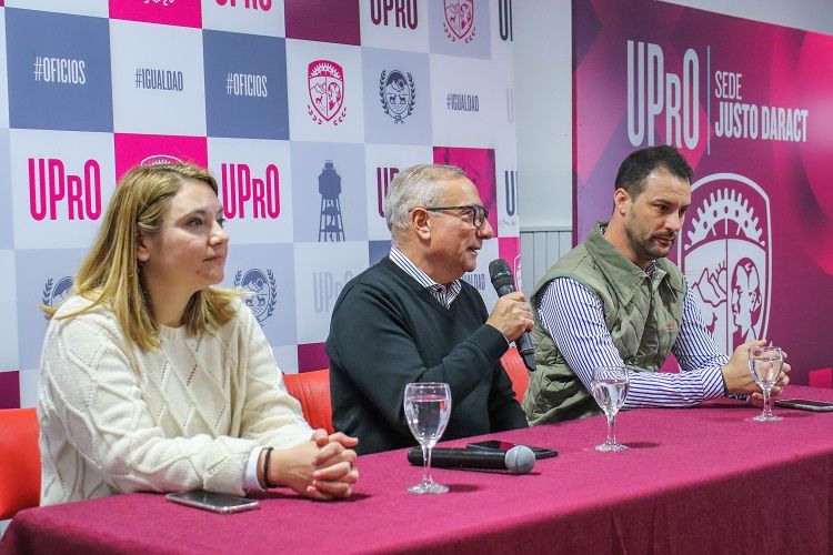 Más de 70 inscriptos para el curso de durlock en la UPrO de Justo Daract