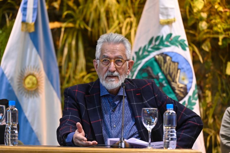El piso salarial de los trabajadores de la provincia será de 300 mil pesos