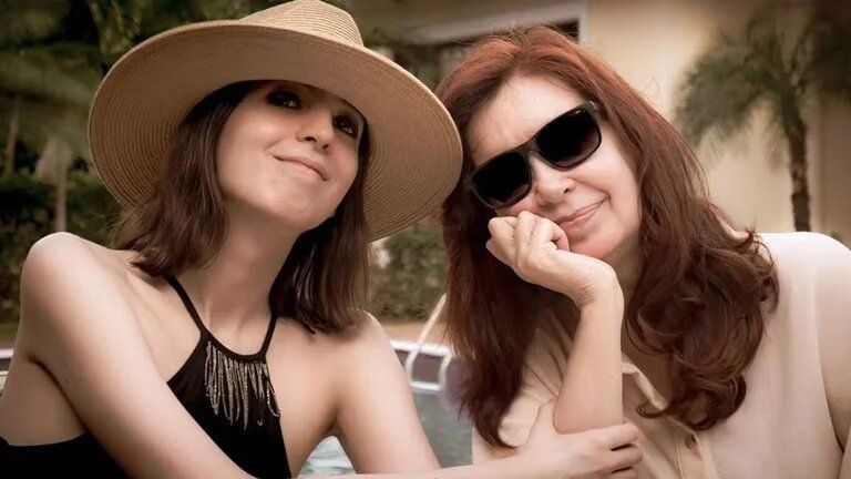 Qué dice el fallo que reabrió la causa Hotesur-Los Sauces y por qué fue sobreseída Florencia Kirchner