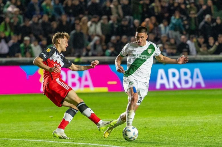 River empató con Banfield 