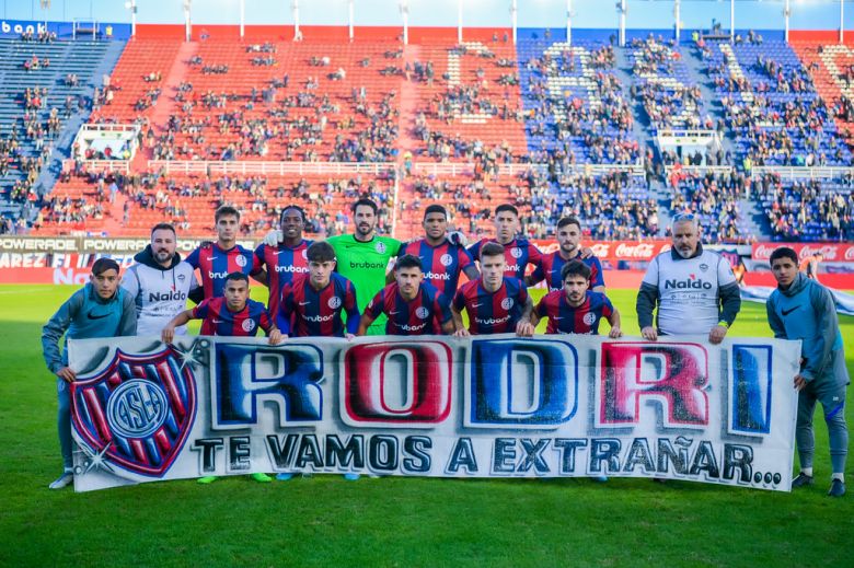 Ayer comenzó la venta de entradas para el partido entre San Lorenzo y San Martín de San Juan