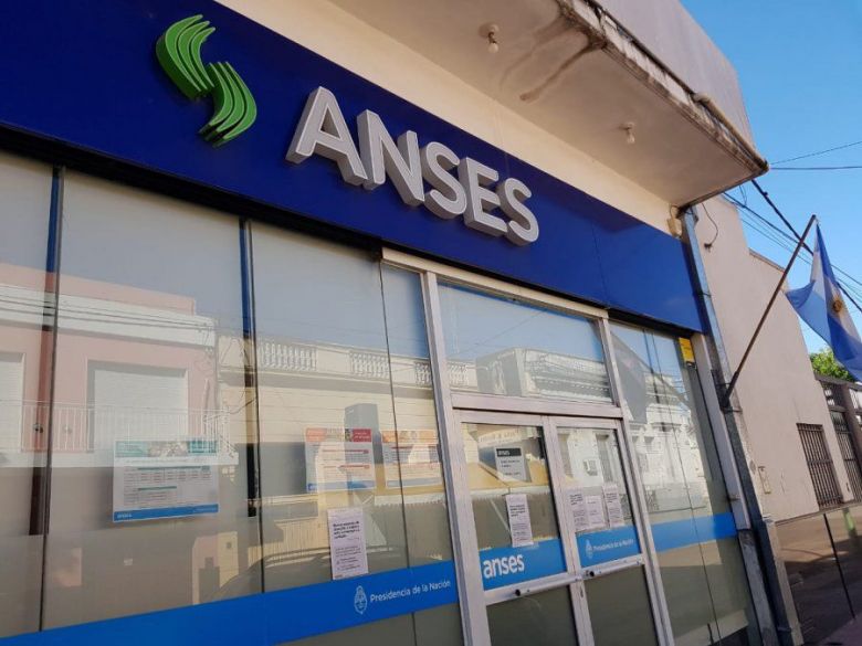 Créditos Anses para trabajadores y jubilados: quiénes pueden pedirlos y hasta qué monto pueden recibir