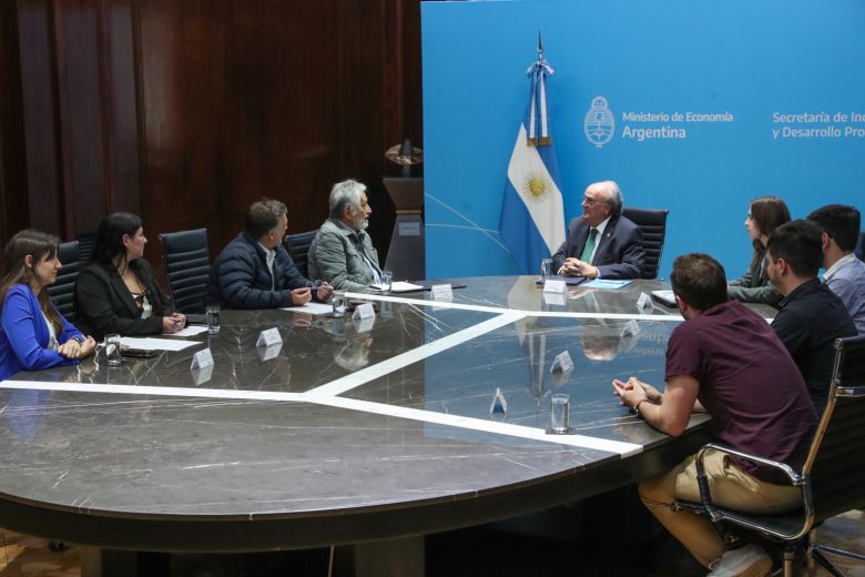 San Luis promueve mil nuevos empleos industriales