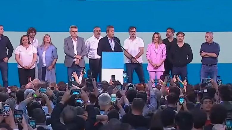 Massa reconoció su derrota ante Milei y expresó que se termina una etapa de su vida con la política
