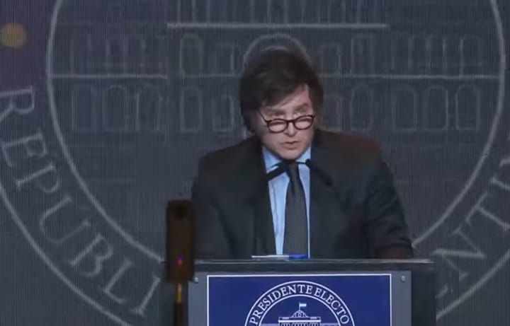 Javier Milei, presidente electo: "Hoy comienza la reconstrucción de la Argentina"