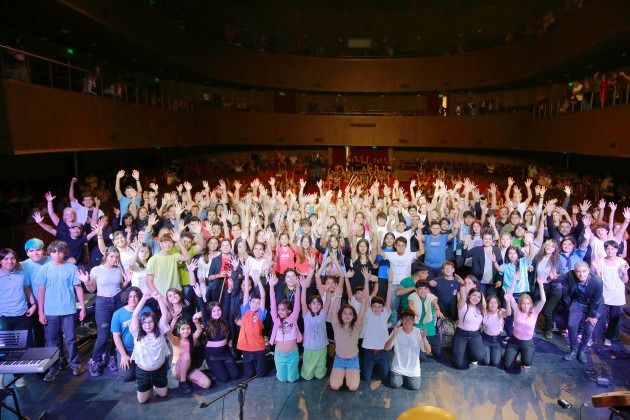 La Escuela de Música de la ULP cerró el año con un show que deslumbró a más de 2500 espectadores 