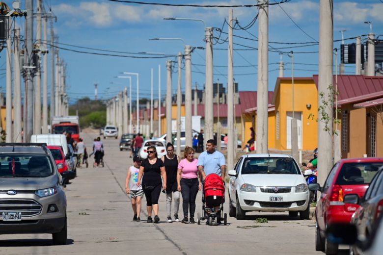  340 familias  recibieron las llaves de sus nuevos hogares