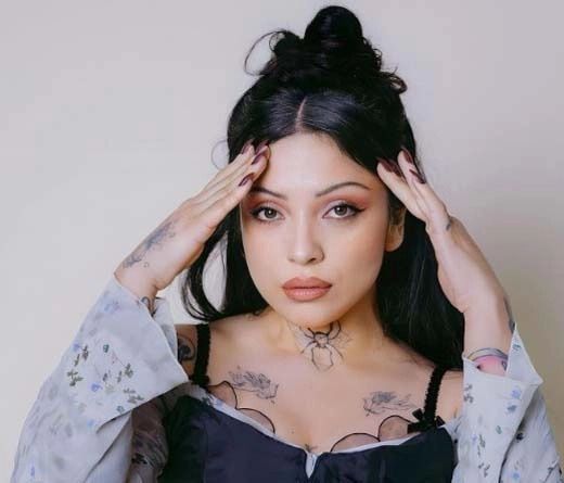 Mon Laferte: Gira "Autopoiética Tour 2024" 