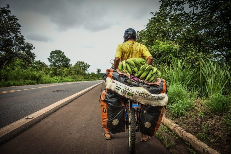 22 mil kilómetros de sueños e inspiración: una rionegrina viaja sola en su bicicleta por Brasil 