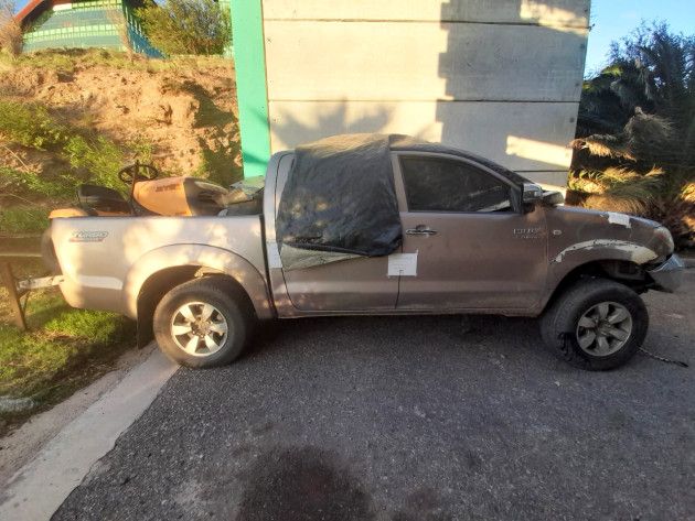 Recuperaron una camioneta chocada y semi desmantelada que pertenece al Estado Provincial