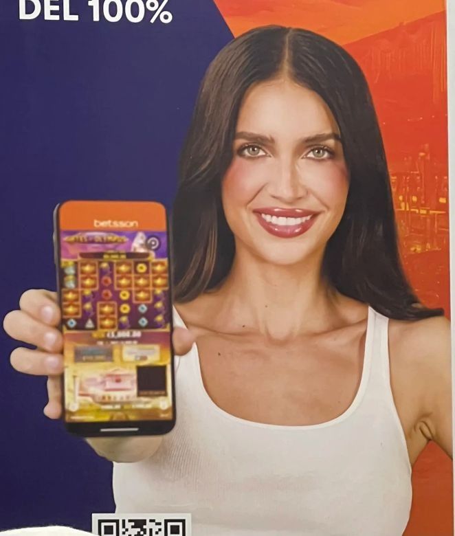 La polémica foto de Zaira Nara: hizo una publicidad, pero se excedieron con el photoshop y quedó irreconocible 