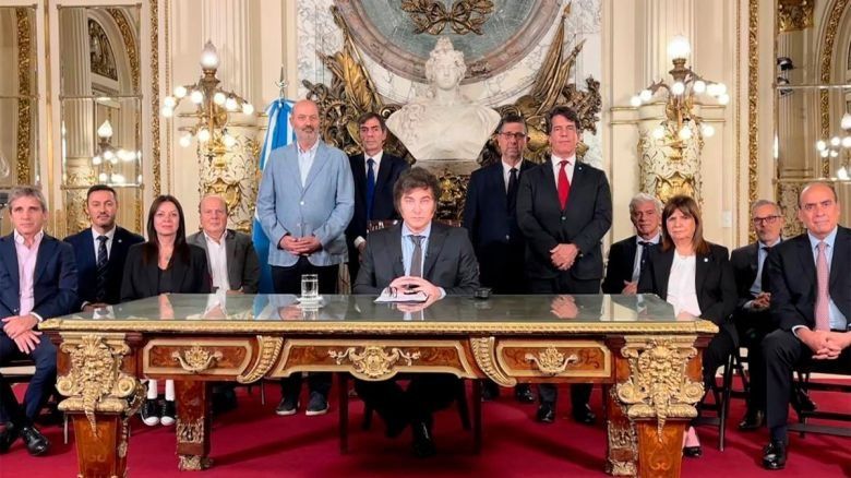 La Cámara Nacional del Trabajo suspendió el capítulo laboral del DNU 