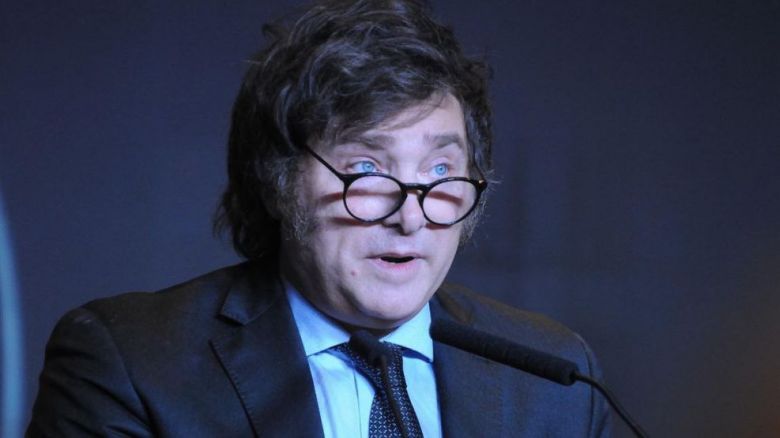 "El presidente se comporta como si fuera un troll de twitter"