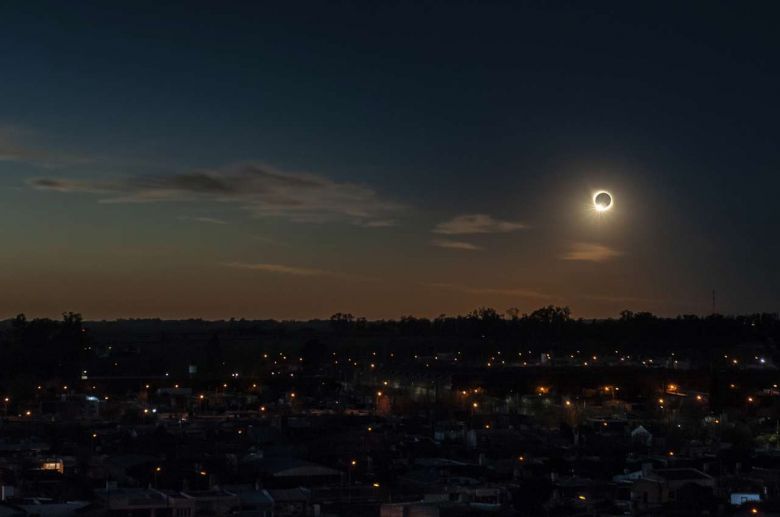 Se viene el eclipse solar el 8 de abril 