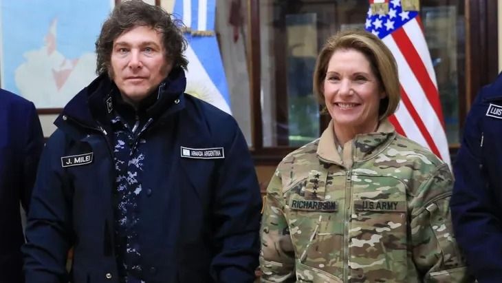 Javier Milei se reunió en Ushuaia con Laura Richardson: "La soberanía no se defiende con aislacionismo"