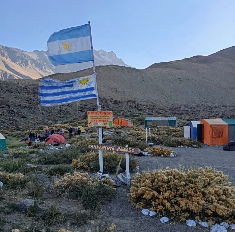 Un grupo de villamercedinos visitó el lugar de la "tragedia de los Andes'