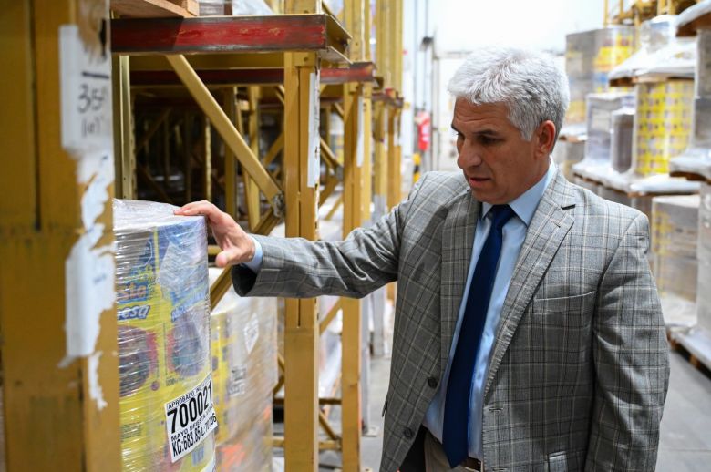 El Gobernador medió entre los trabajadores y la empresa para que Dánica reabra sus puertas