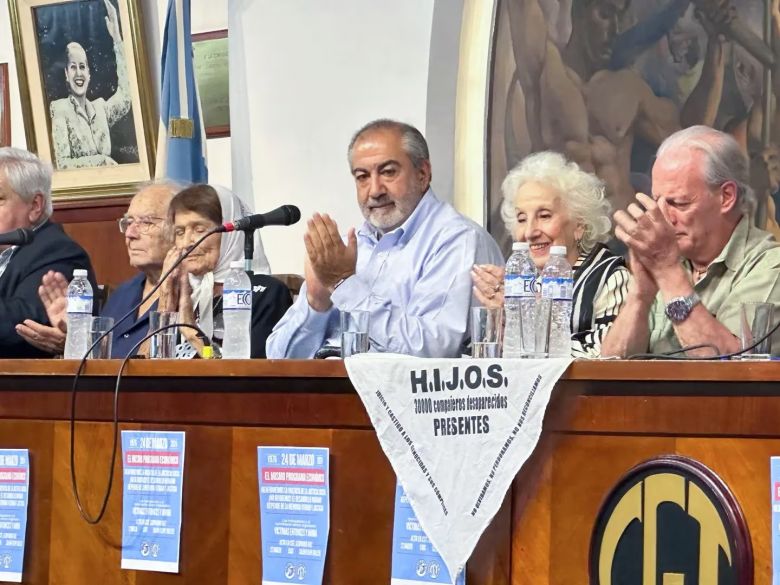 El Gobierno recibe a la CGT para intentar desactivar un paro general y pone en debate la reforma laboral