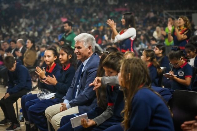 Con gran expectativa, Poggi presentó los Juegos Intercolegiales 2024