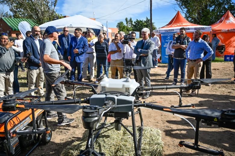 Con presencia del Gobernador, quedó inaugurada la primera Expo San Luis Intensiva