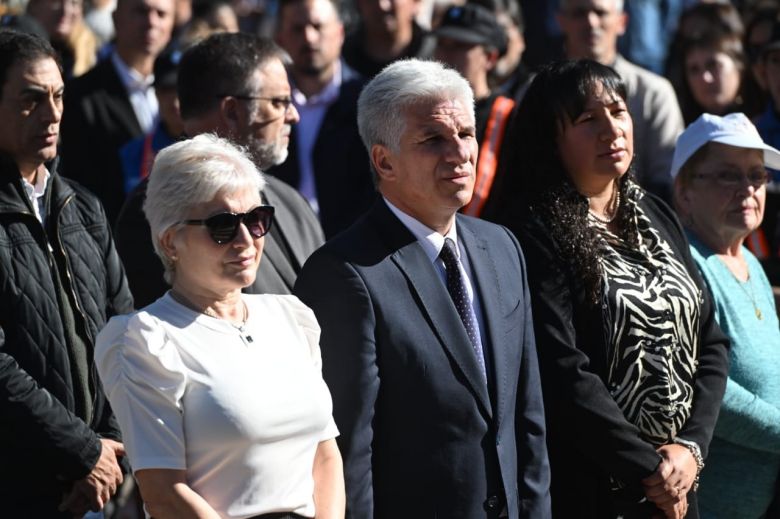 El Gobernador, junto a su gabinete, participó de la misa por el Día del Trabajador