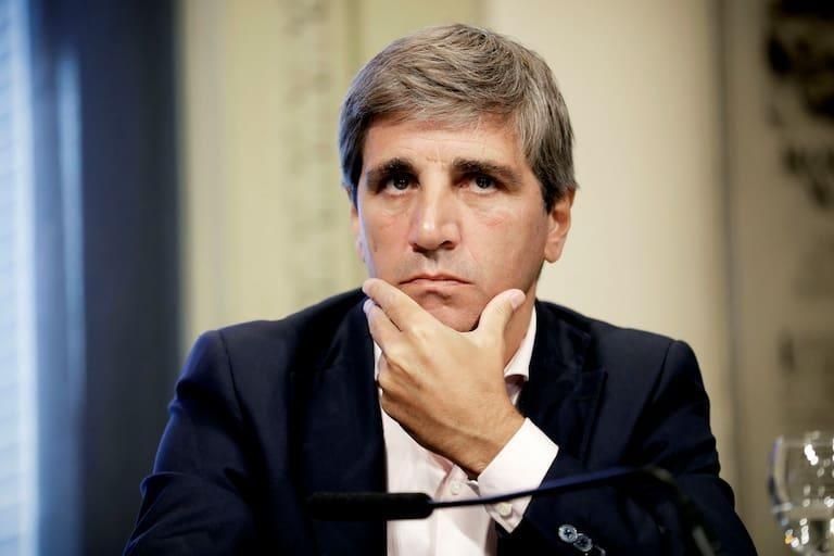 El Gobierno profundiza el enfrentamiento con las prepagas y anuncia la fórmula de aumento de las cuotas