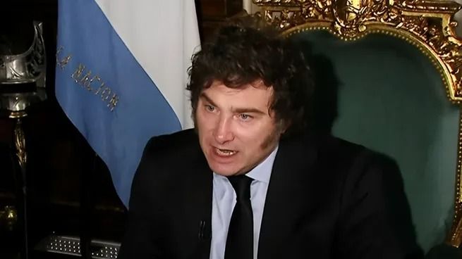 Javier Milei afirmó que dependiendo del resultado "queda bajo análisis todo el Gabinete, no solo Posse"