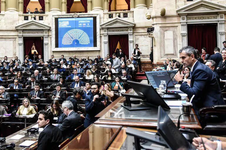 El Gobierno confía en que la Ley Bases se aprobará la semana que viene y el Pacto de Mayo podría firmarse el 9 de julio