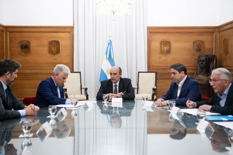 El gobernador Claudio Poggi coordinó con Nación la reactivación de la obra pública en la provincia