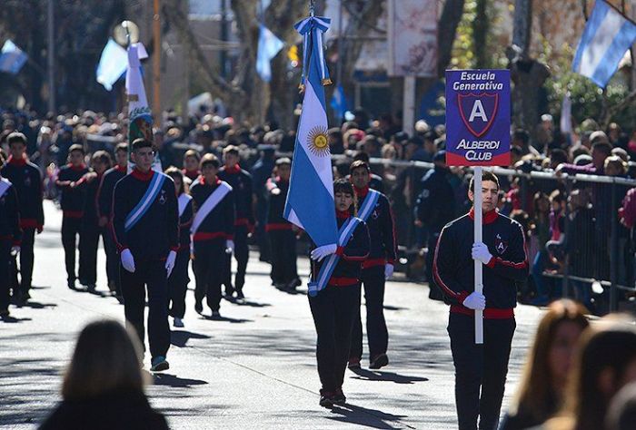 Villa Mercedes se prepara para el desfile del 9 de Julio