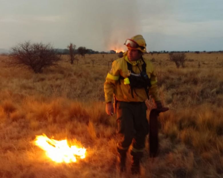 El incendio del departamento San Martín está controlado en un 90%