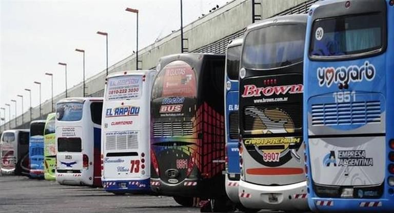 El gobierno anunció la desregulación del transporte automotor de media y larga distancia