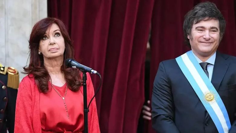 Cristina Kirchner rechazó la “disculpa culposa” de Milei y lo acusa de beneficiar a sectores financieros