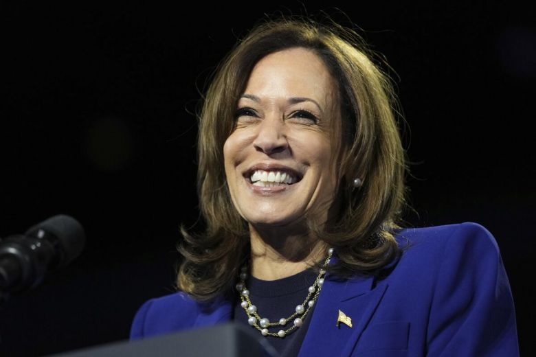 Kamala Harris habló de una “elección reñida” y advirtió que los resultados podrían demorarse