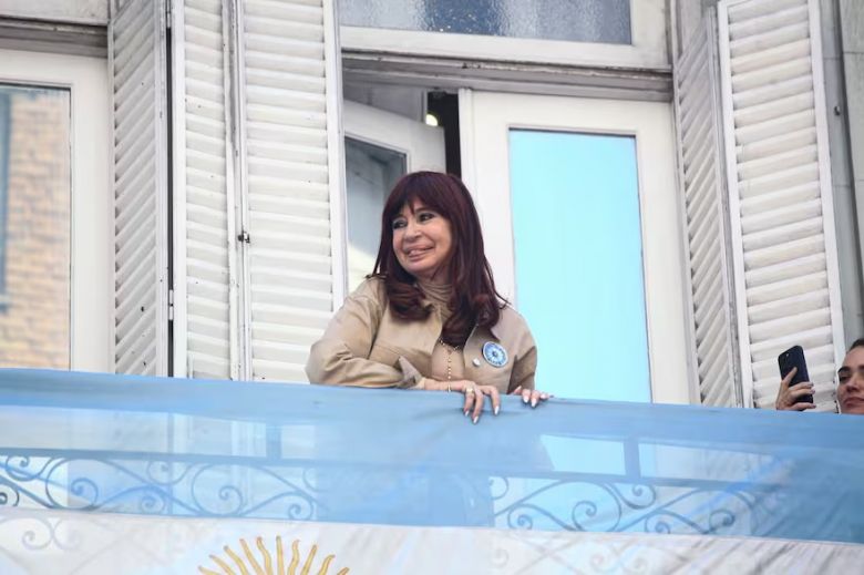 Cristina Kirchner reclamó la devolución de sus dos jubilaciones de privilegio