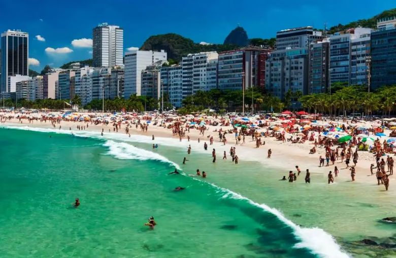 Playas de Brasil: los precios del choclo, la cerveza, las sombrillas y otros gastos